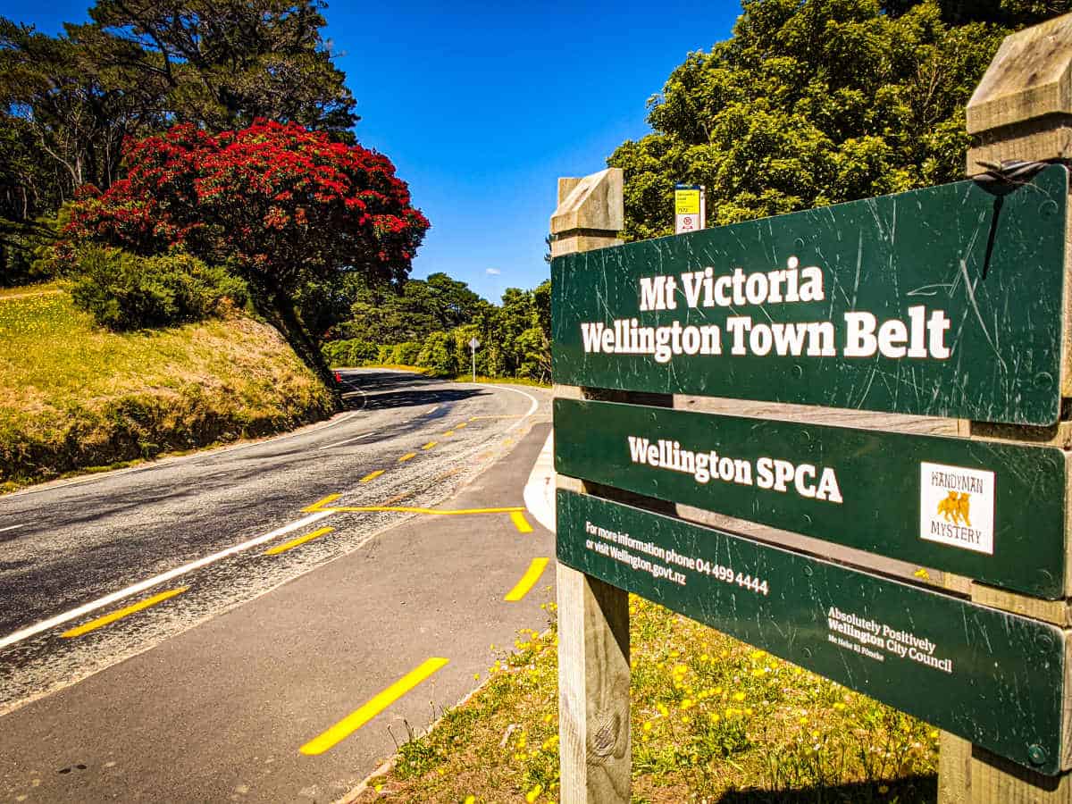 Sign next to the round on the Mt Victoria Wellington Town Belt