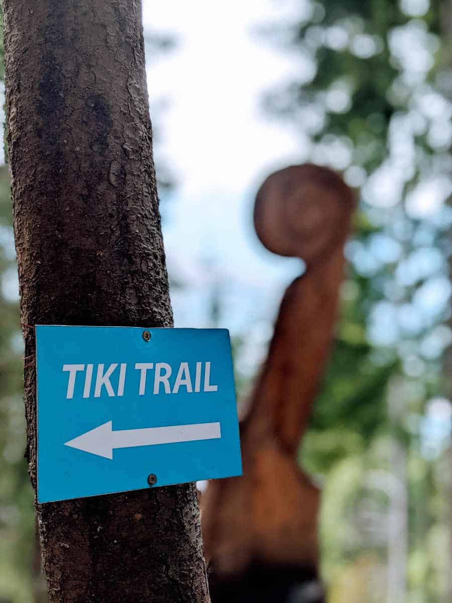 Sign indicating the Tiki Trail in Queenstown
